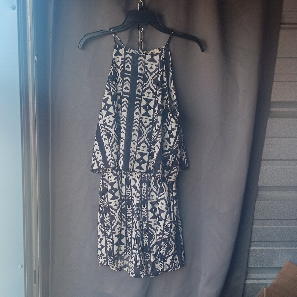 Woman's dress 667